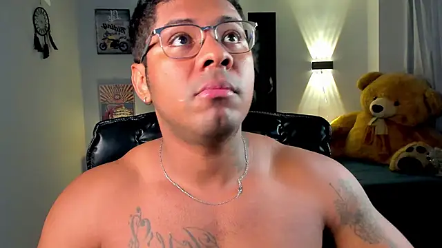 LEONHDZ live sex cam