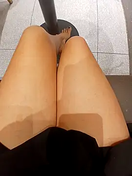 Ori-Lynk live sex cam