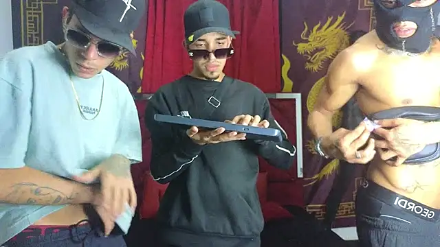 Scoundrel_Room live sex cam