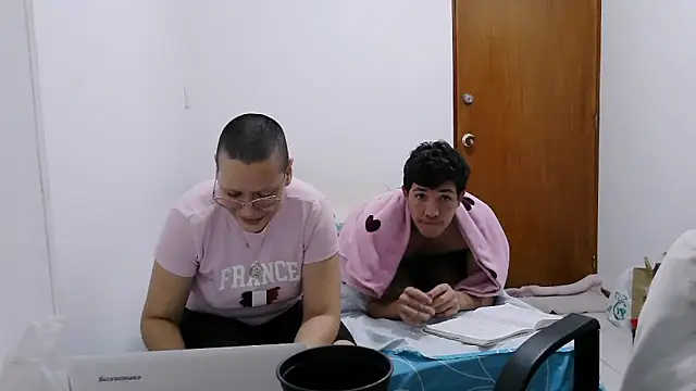 luxandracon23 live sex cam