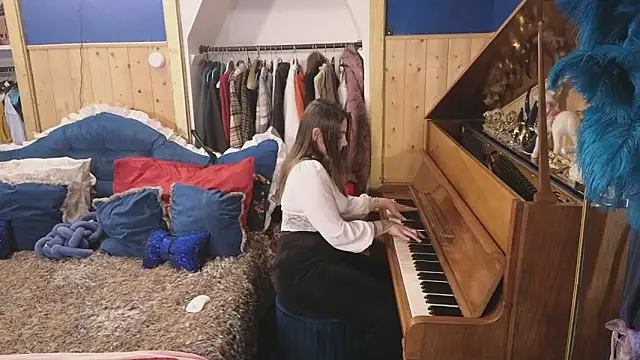 VanessaDoyle live sex cam