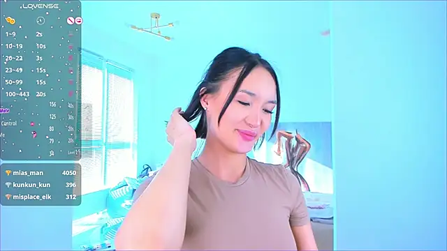 Sweet_yasu live sex cam