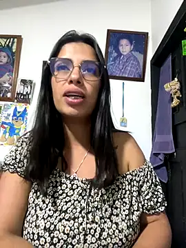 Nathaly_12 live sex cam