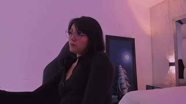 AnnaraLein live sex cam