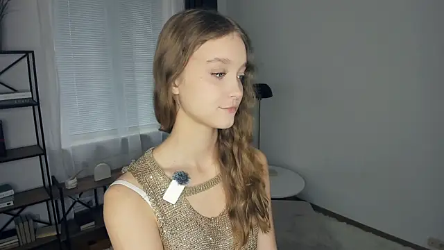 SerrenaAa live sex cam