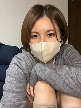 Io_chaaan_xxx live sex cam