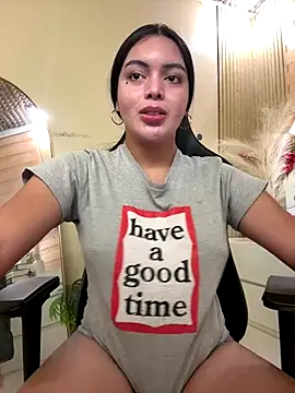 TS-SimplyTheBest live sex cam