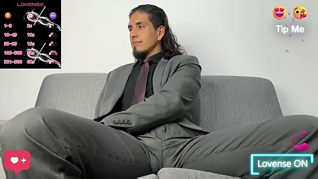 Tom_blunt96 live sex cam