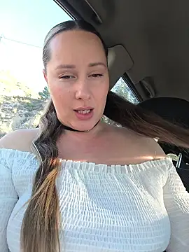 Mona_Plus live sex cam