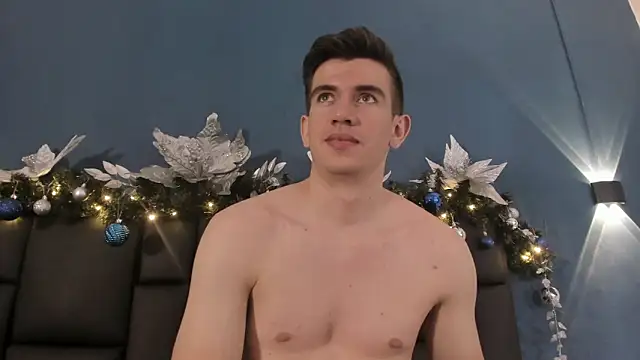 MikaelSlow live sex cam