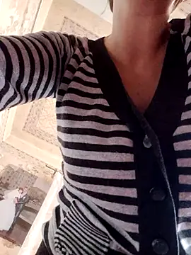 Calibers2932 live sex cam