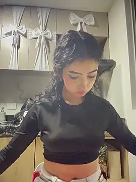 RosseMelody live sex cam