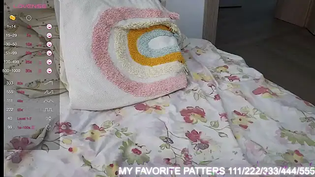 Claraxxxxx live sex cam