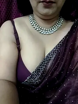 janvi_100 live sex cam