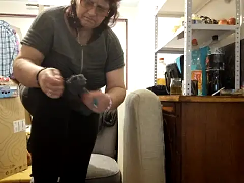 Samantha_Squirt@xh live sex cam