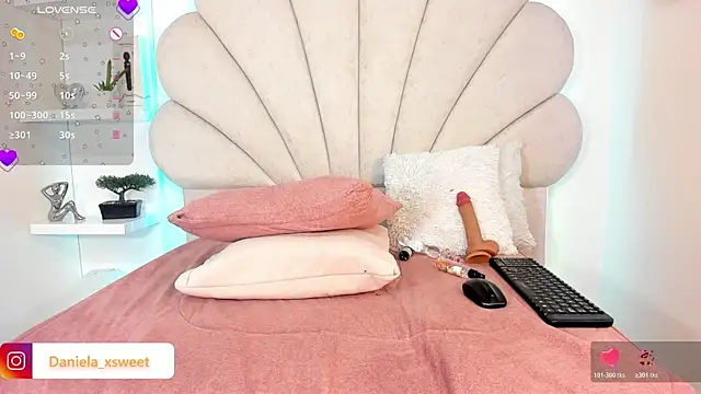 Danielaangelina live sex cam
