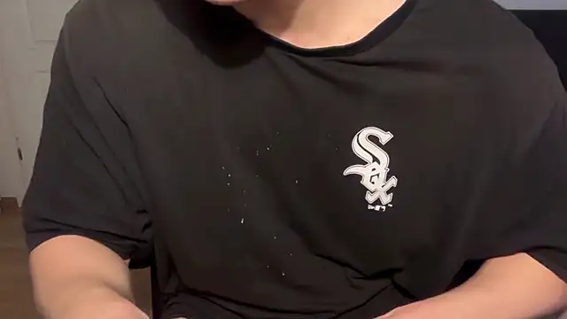 jungcock3210 live sex cam