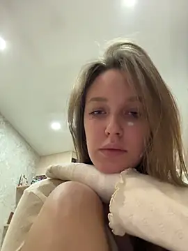 ElliRose live sex cam