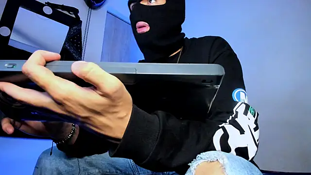 Samuel_Suarez live sex cam