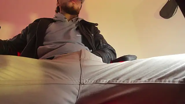 s_sven03 live sex cam