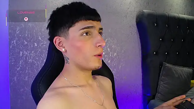 MateoMitchell live sex cam