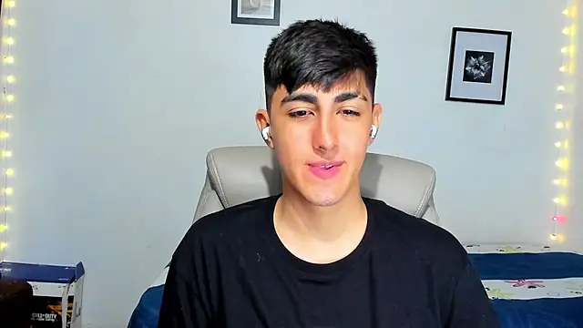 babymaik live sex cam