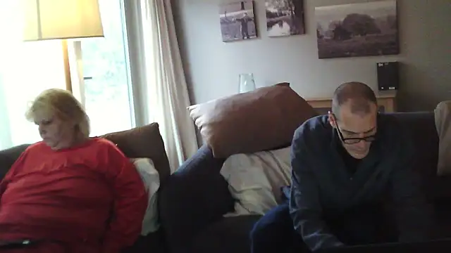 Sylviastar46 live sex cam