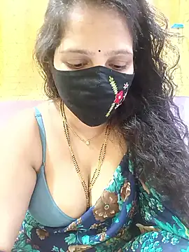 Rising_Smiler live sex cam