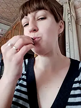 Calibers2932 live sex cam