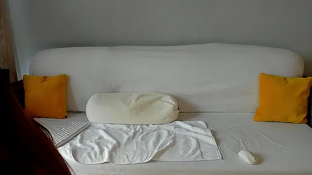 bellahot77 live sex cam