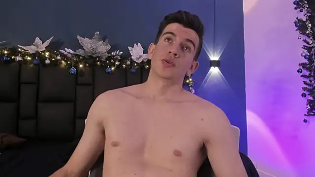 MikaelSlow live sex cam