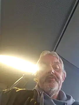 Fonse1860 live sex cam