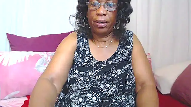 Freakyassnwildx live sex cam