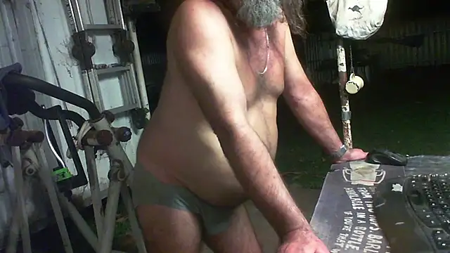 herbie010666 live sex cam