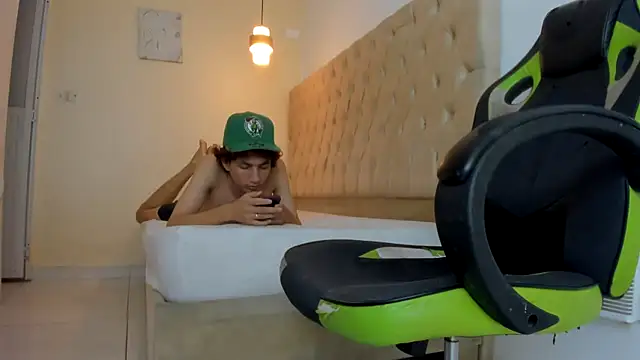 Darkknightx01 live sex cam