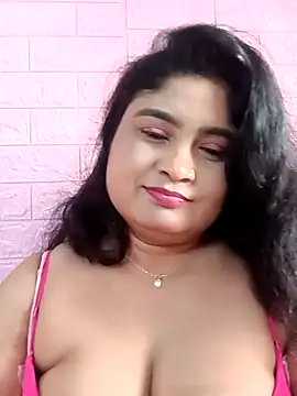 hornyriyanka live sex cam