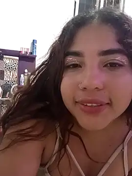 angelHeath13 live sex cam