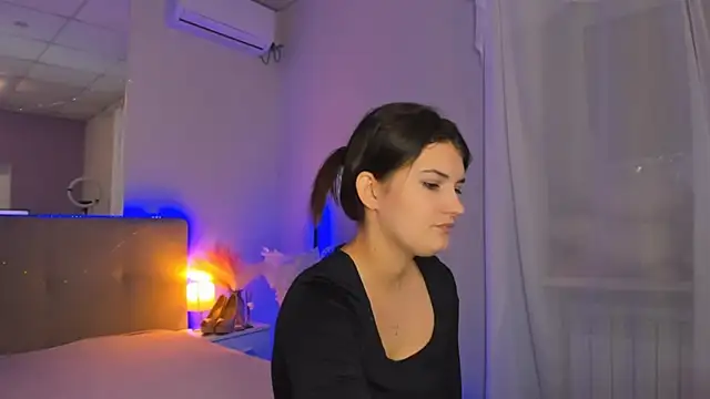 Laura_Leee live sex cam