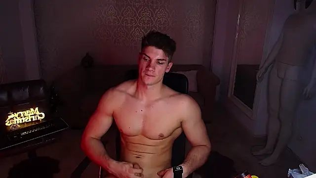 MaxKaiden live sex cam
