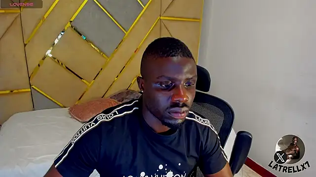 Latrellx7 live sex cam
