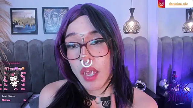 Dark_nina_ live sex cam