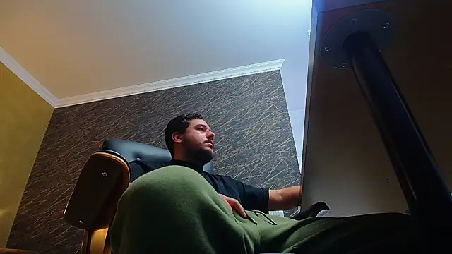 JoshKnights live sex cam