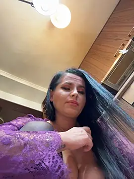 Hotmomcheckk_ live sex cam