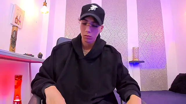 Nikolay_Gregori live sex cam