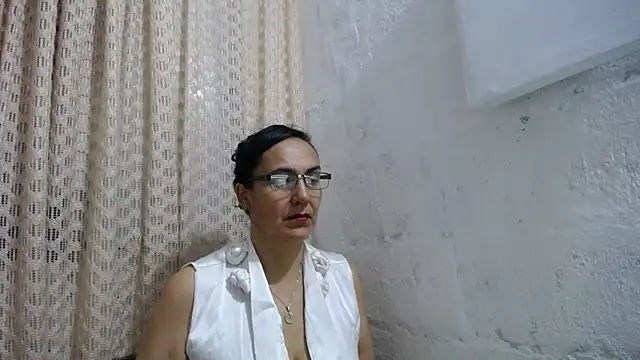 gabbyparker_ live sex cam