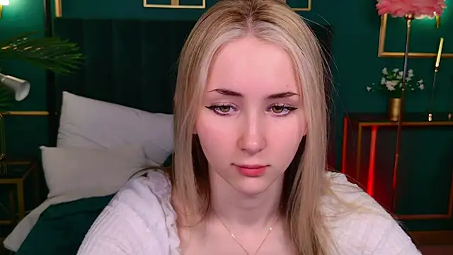 LiraKink live sex cam