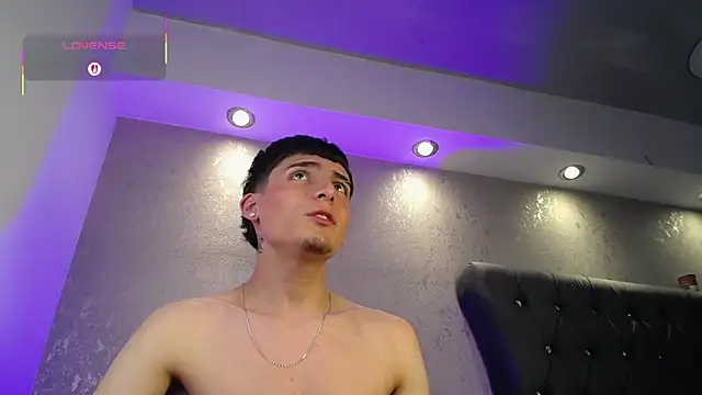 MateoMitchell live sex cam