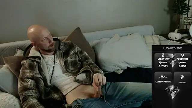 MaxRouger live sex cam