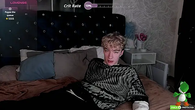 TrevorBenson live sex cam