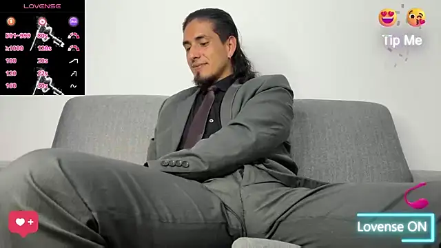 Tom_blunt96 live sex cam